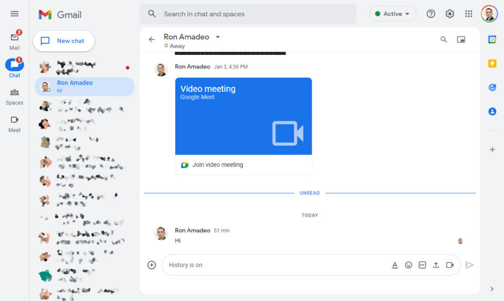 Google Chat is now a full screen interface.  The "distances" Group chat displays the same interface, but is now annoyingly divided into a separate area of ​​your individual conversations.