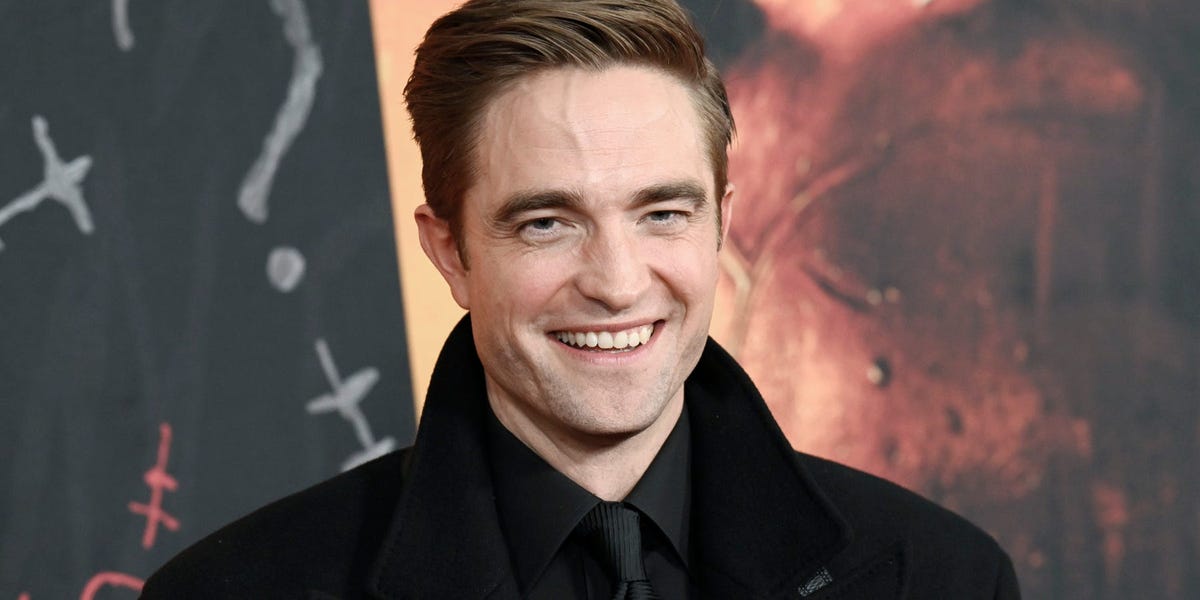 “Batman” star Robert Pattinson had trouble stealing socks