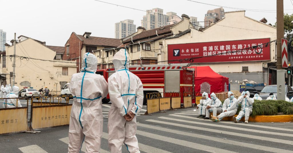 China's coronavirus lockdowns are set to further disrupt global supply chains
