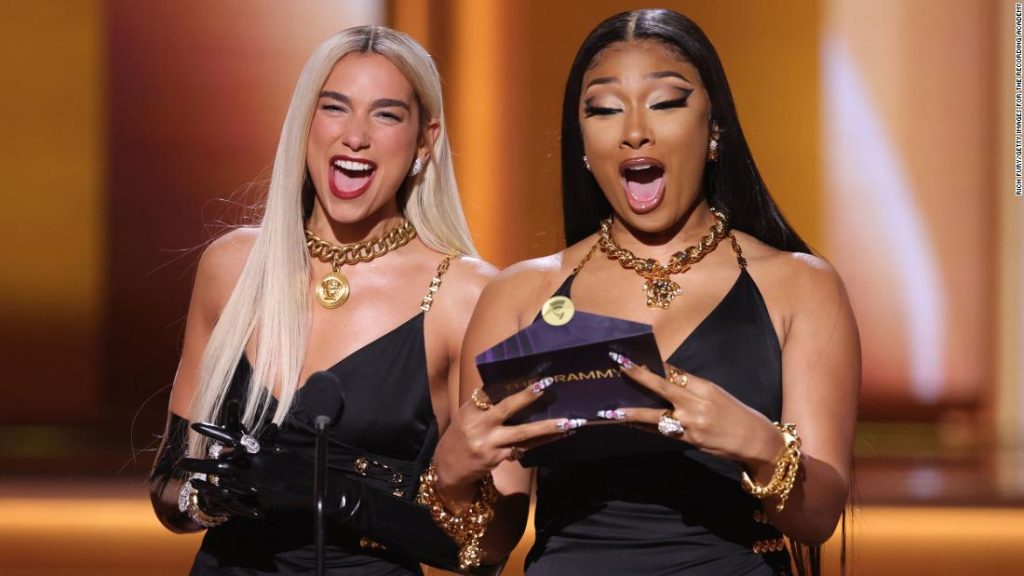 Megan Thee Stallion and Dua Lipa recreate the infamous on-stage moment between Mariah Carey and Whitney Houston