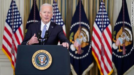 Biden says & # 39;  major war crimes & # 39 ;  It was discovered in Ukraine after he announced new sanctions against Russia
