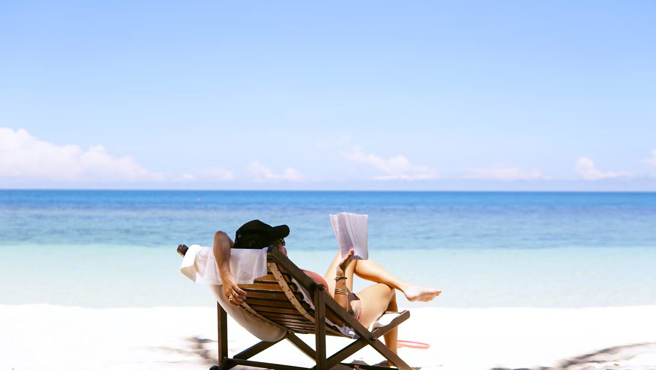 Top 4 Components Of A Luxury Vacation Available To Everyone