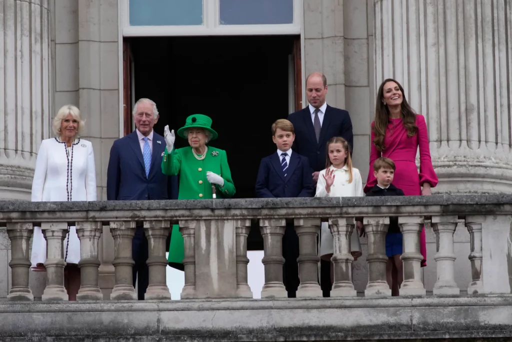 Queen Elizabeth appears again at the Jubilee Celebration