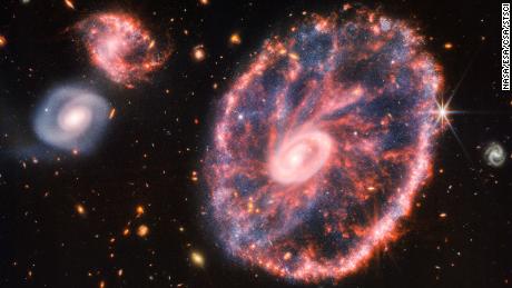 Rare type of galaxy dazzles in new Webb telescope image