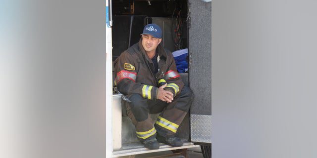 "Chicago fire" He was portrayed in A.A. Rayner &  Sons funeral home in Oak Park.  Taylor Kinney plays Lieutenant Kelly Seyfried on the popular NBC show.