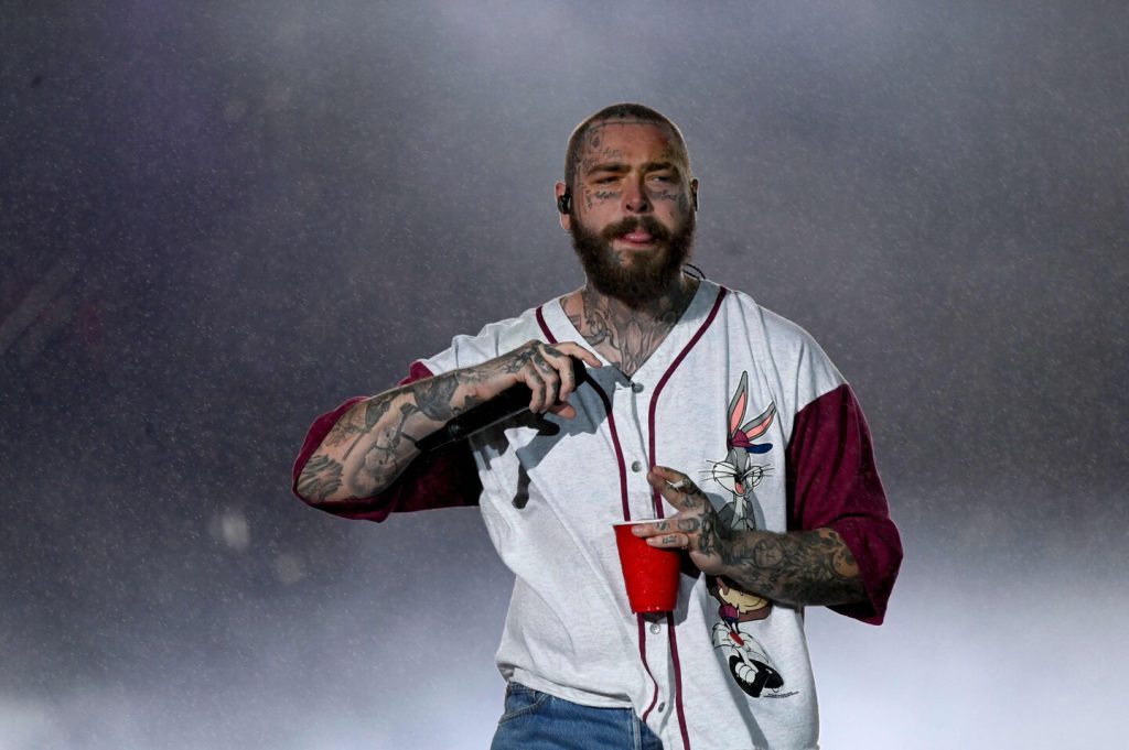After Malone is hospitalized with 'stabbing pain', he cancels the concert