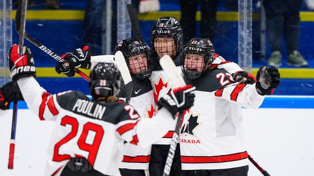 Canada defeats Team USA in the Women's World Hockey Championship final
