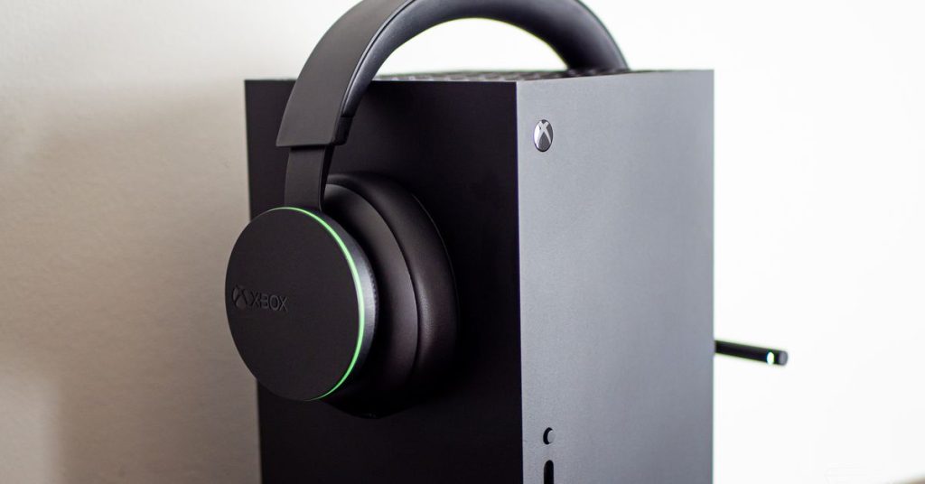 New Xbox Noise Canceling feature will remove breathing, clicks and music in party chats
