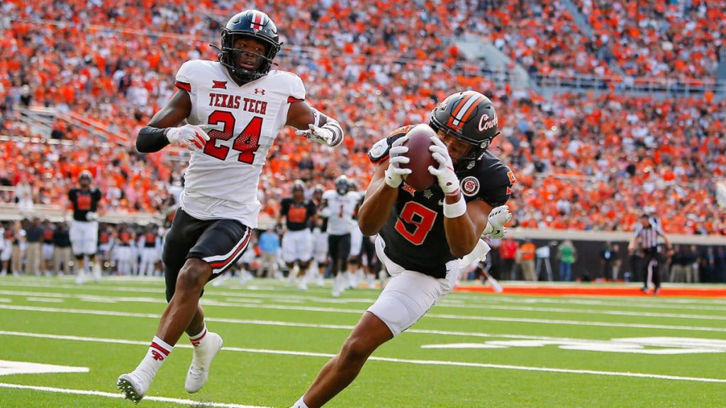 College Football Scores, Schedule, NCAA Top 25 Rankings, Today's Games: Oklahoma State, UCLA, Utah in action