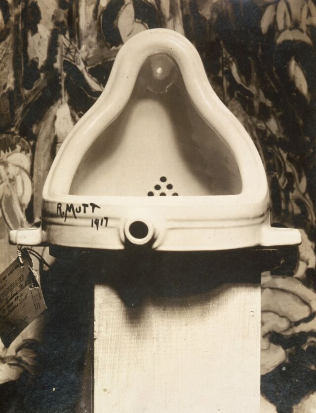 Marcel Duchamp "la fontaine," Depicted by Alfred Stieglitz at 291 Art Gallery after the 1917 Society of Independent Artists exhibition.