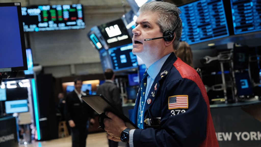 Stock futures rise as Wall Street awaits midterm election results