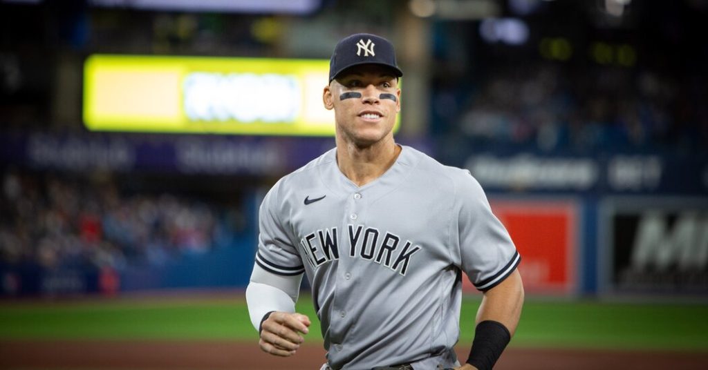 Aaron Judge returns to Yankees in $360 million deal